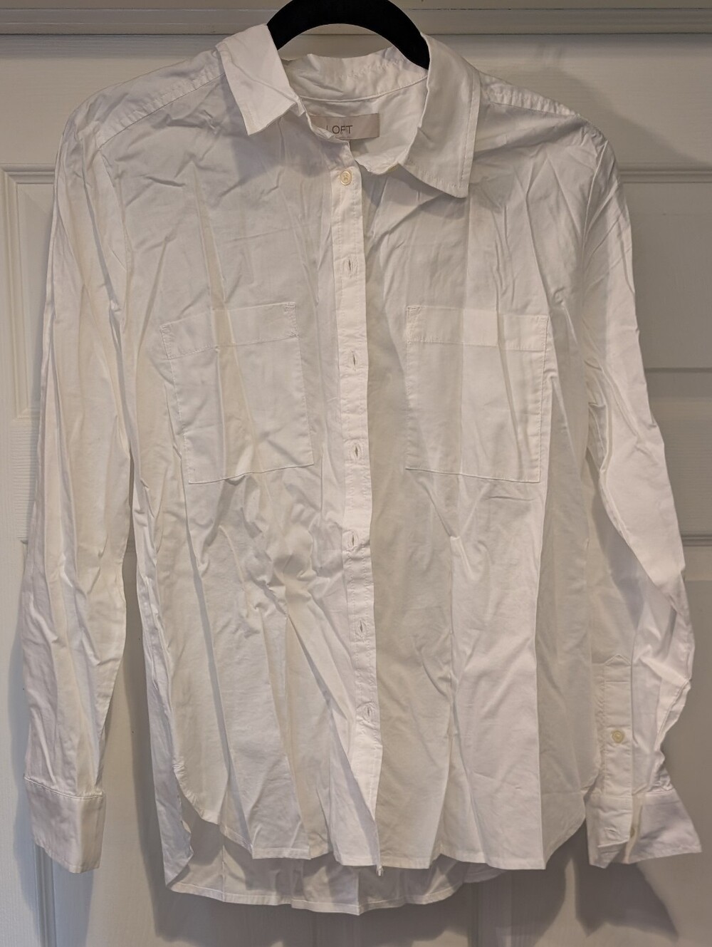 NEW Loft Womens White Size Medium Cotton Blend Long Sleeve Button Down Shirt NWT